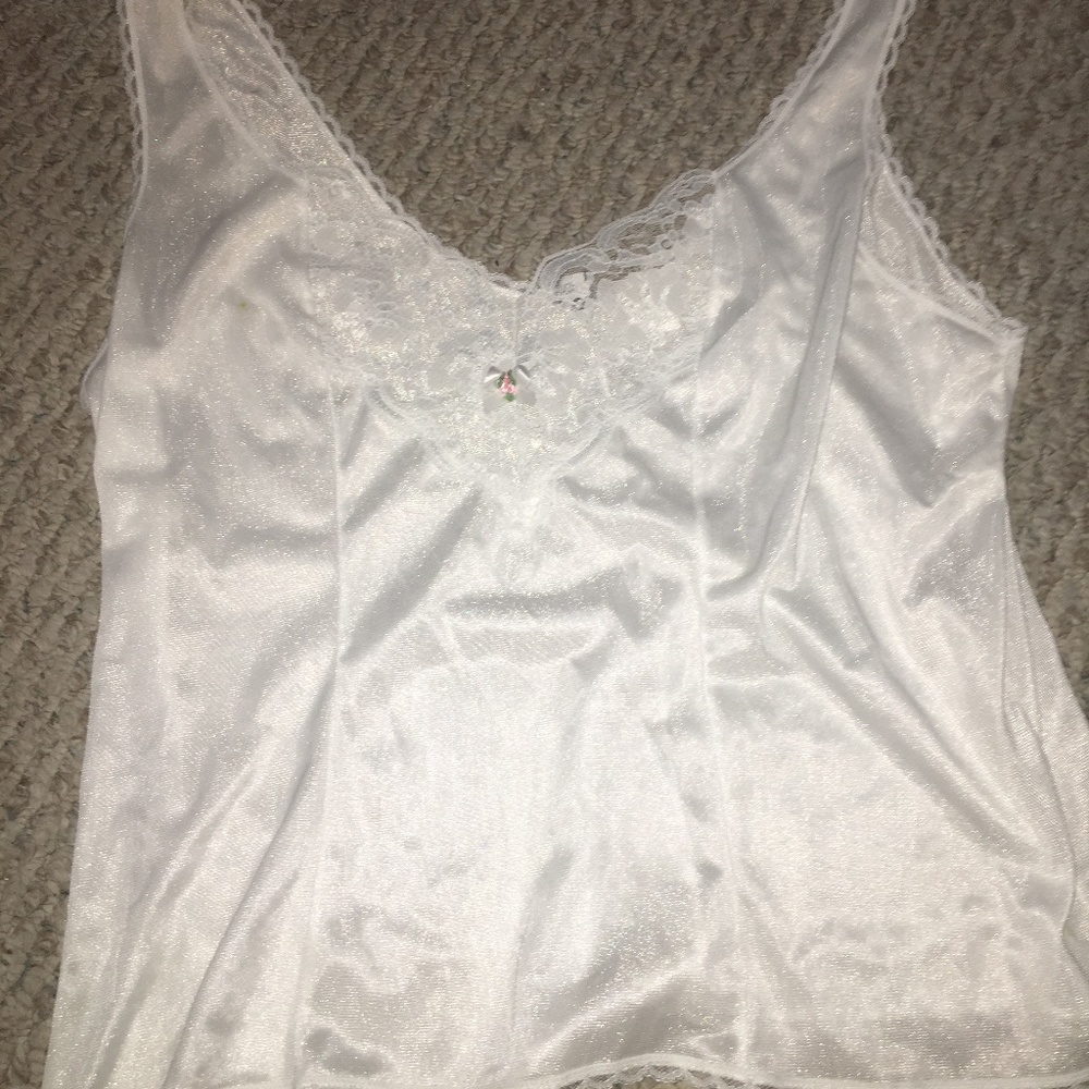 Lace white womens, flower undershirt